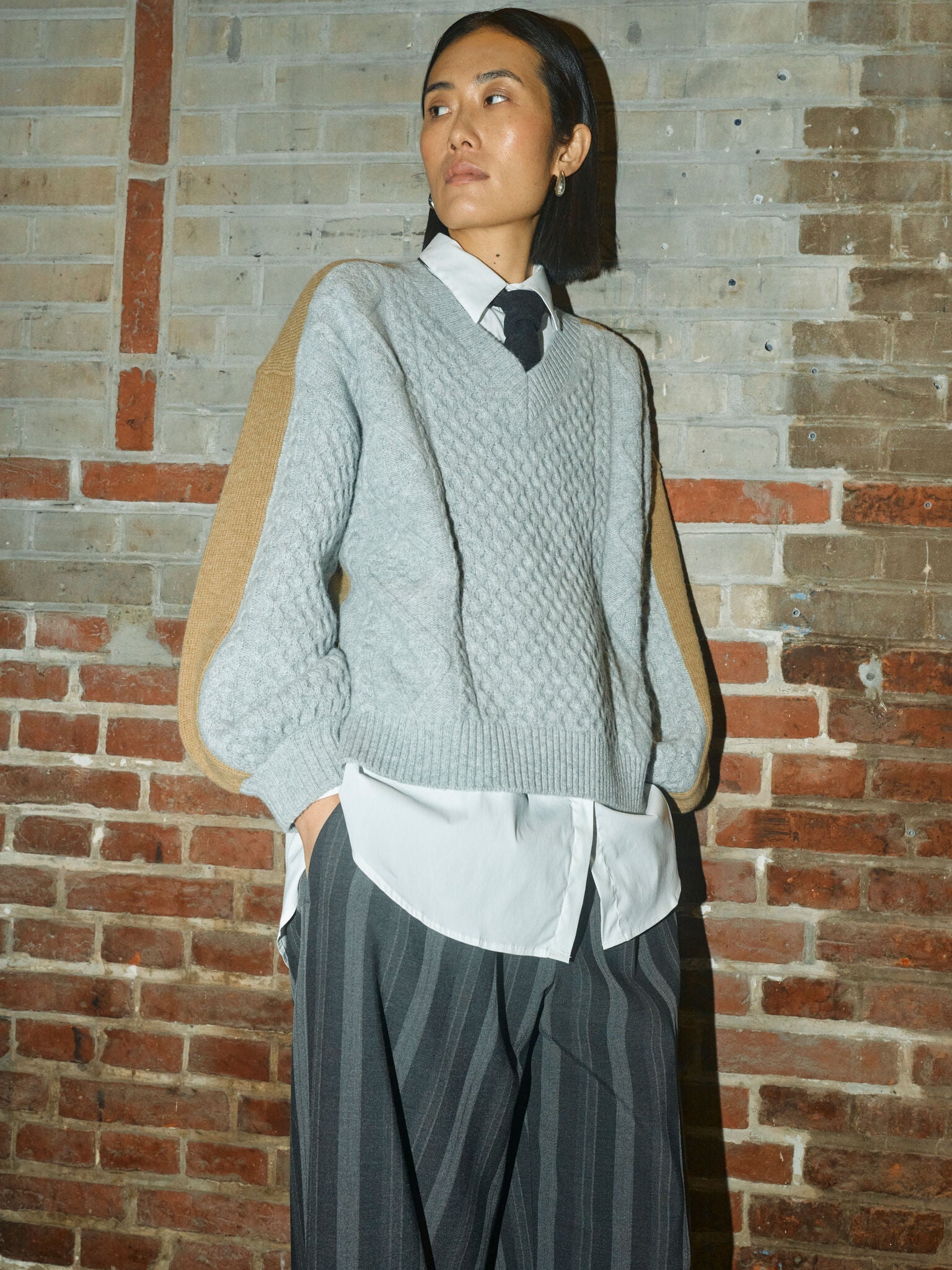 Modelshot / Grey Melange / Detail